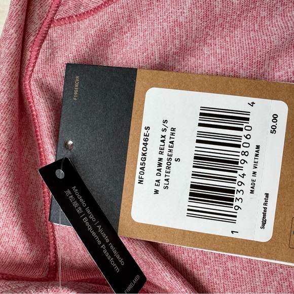 The North Face EA Dawn Relaxed‎ Tee Women’s Small Slate Rose Active Outdoor NEW - Picture 8 of 10